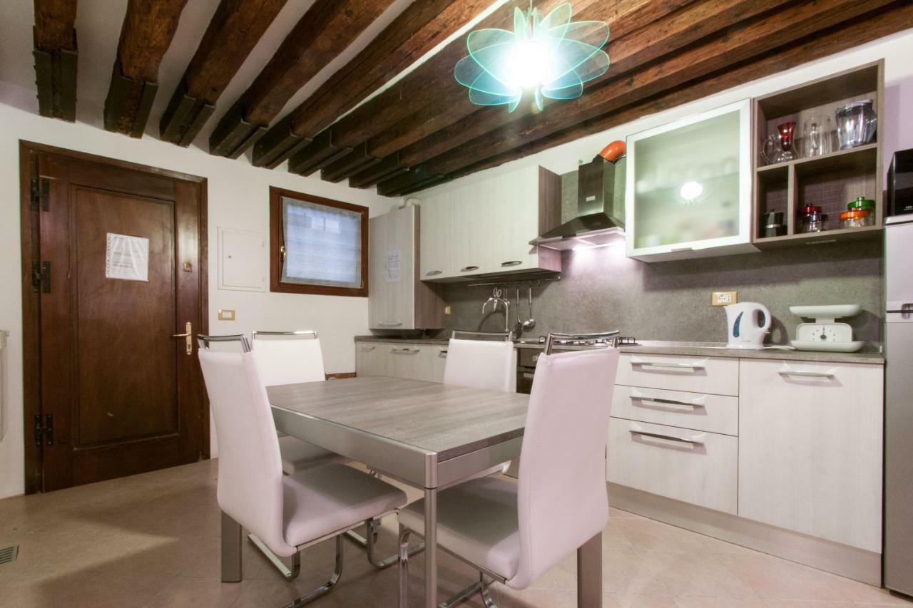 Appartamenti Ca'Giustinian Veneţia Exterior foto
